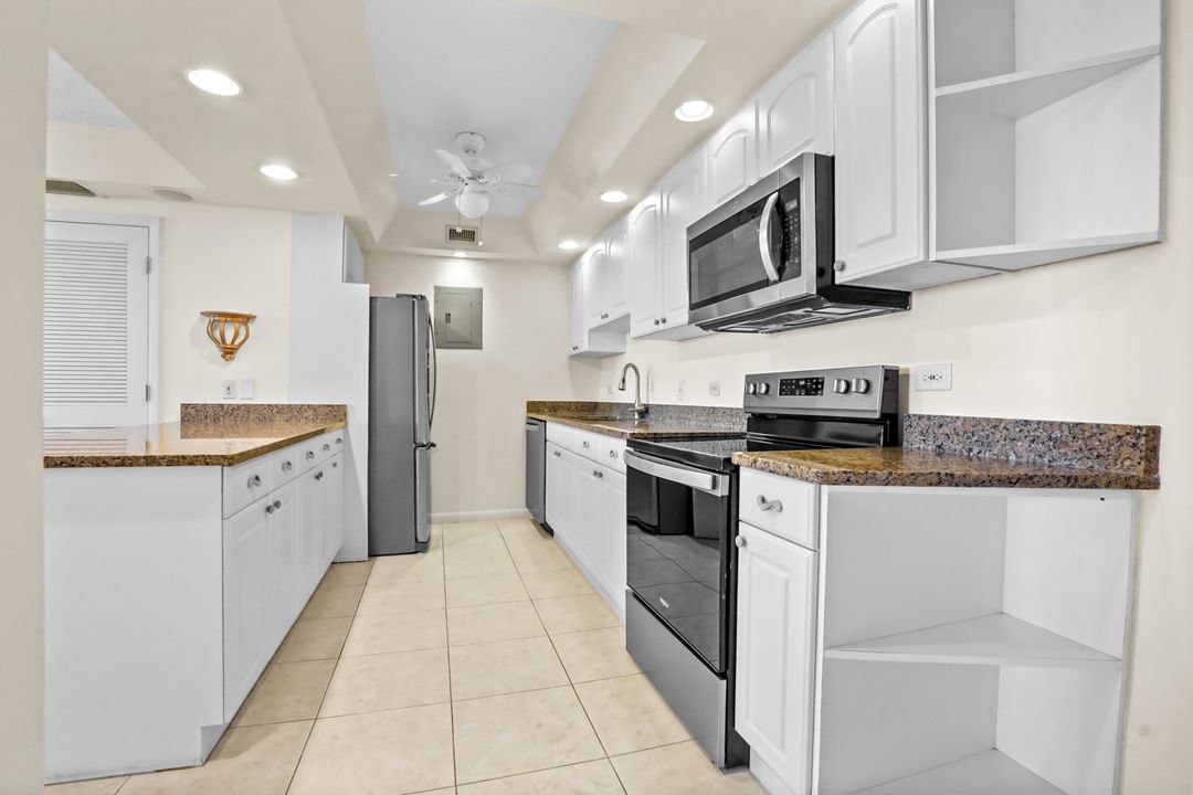 En Venta: $349,000 (2 camas, 2 baños, 1162 Pies cuadrados)