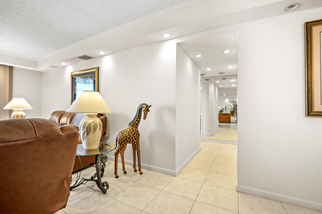 En Venta: $349,000 (2 camas, 2 baños, 1162 Pies cuadrados)