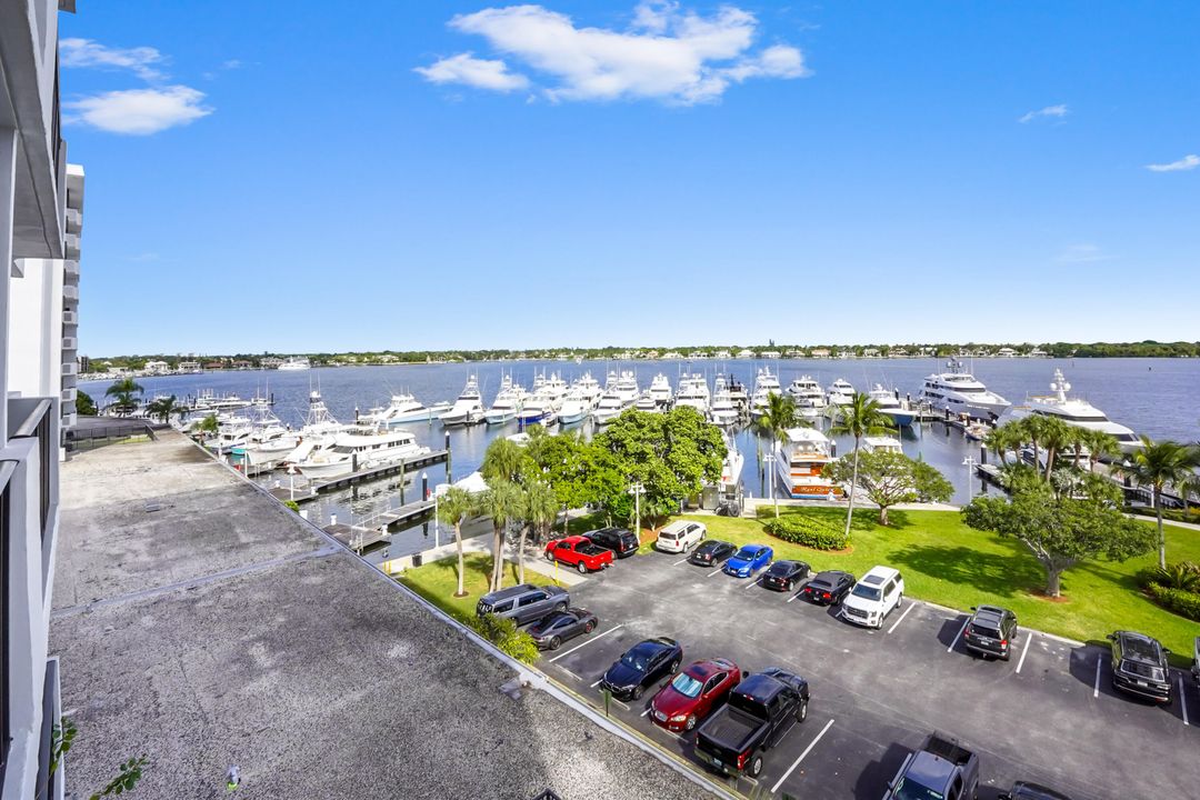 En Venta: $349,000 (2 camas, 2 baños, 1162 Pies cuadrados)