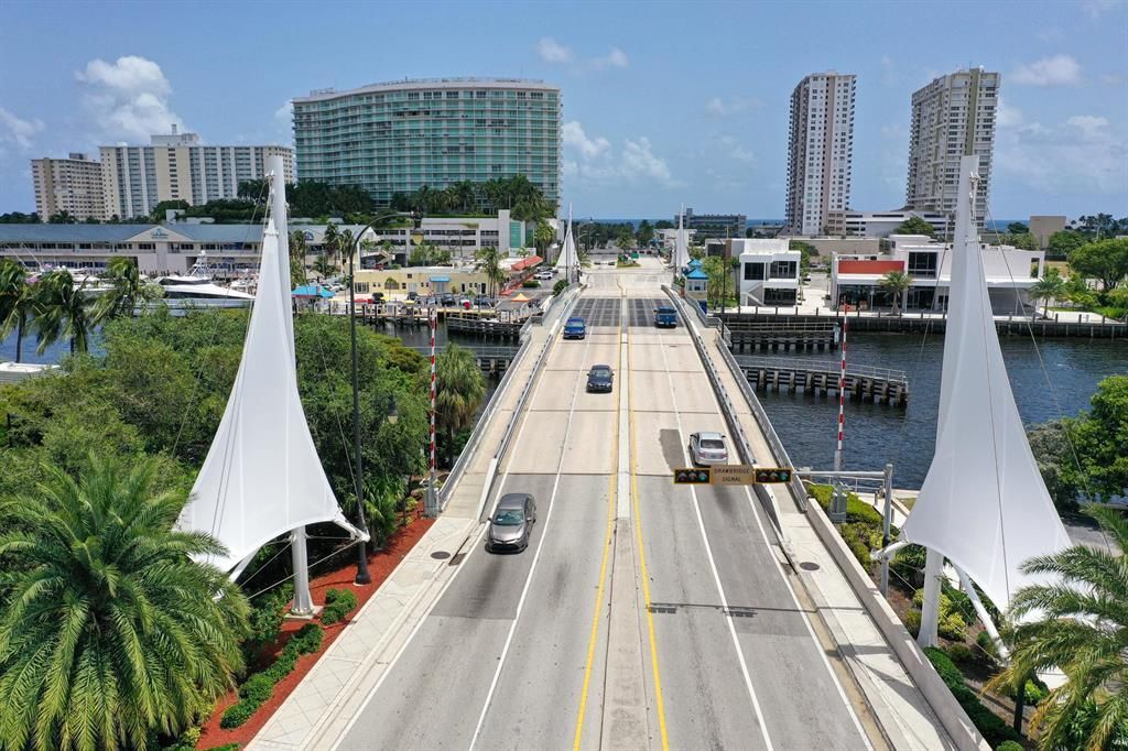 For Sale: $399,900 (2 beds, 2 baths, 920 Square Feet)