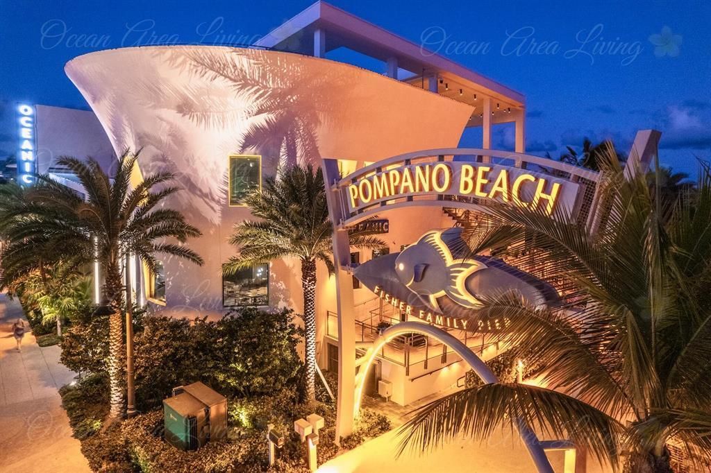 For Sale: $399,900 (2 beds, 2 baths, 920 Square Feet)