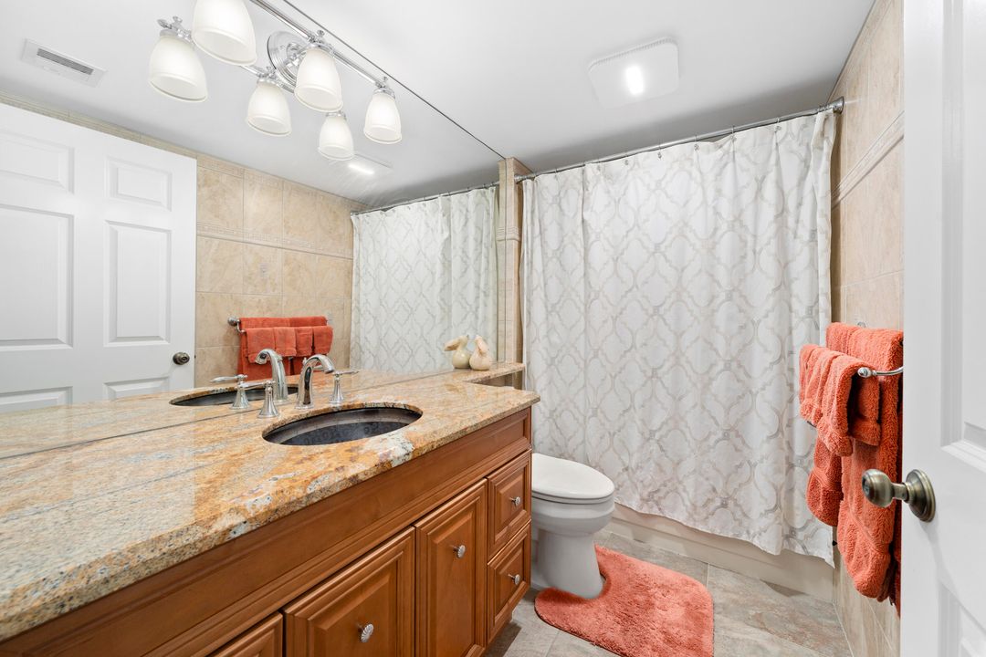 На продажу: $719,000 (2 спален, 2 ванн, 1332 Квадратных фут)