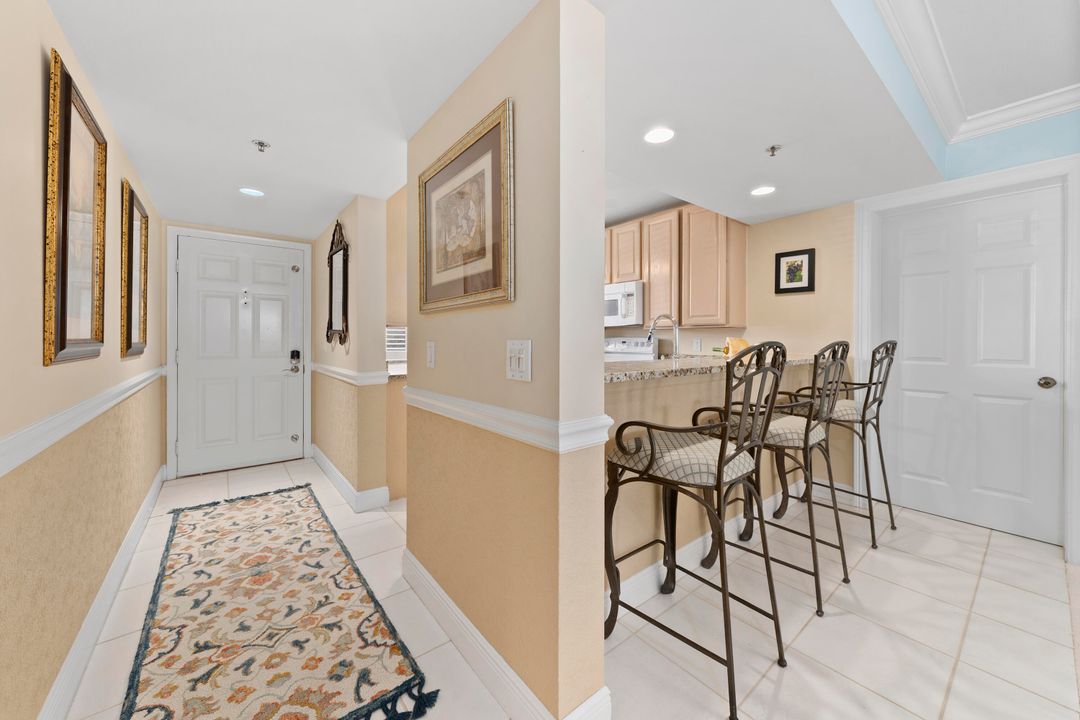 На продажу: $719,000 (2 спален, 2 ванн, 1332 Квадратных фут)