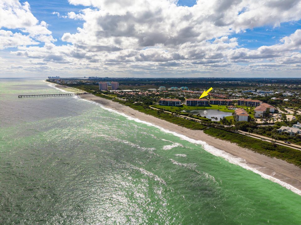 На продажу: $719,000 (2 спален, 2 ванн, 1332 Квадратных фут)