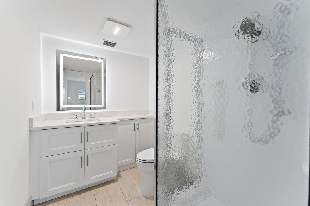 В аренду: $3,450 (2 спален, 2 ванн, 1010 Квадратных фут)