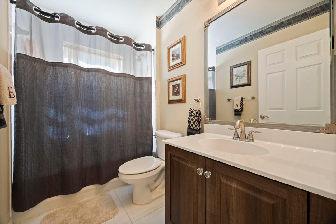 En Venta: $565,000 (3 camas, 2 baños, 1869 Pies cuadrados)