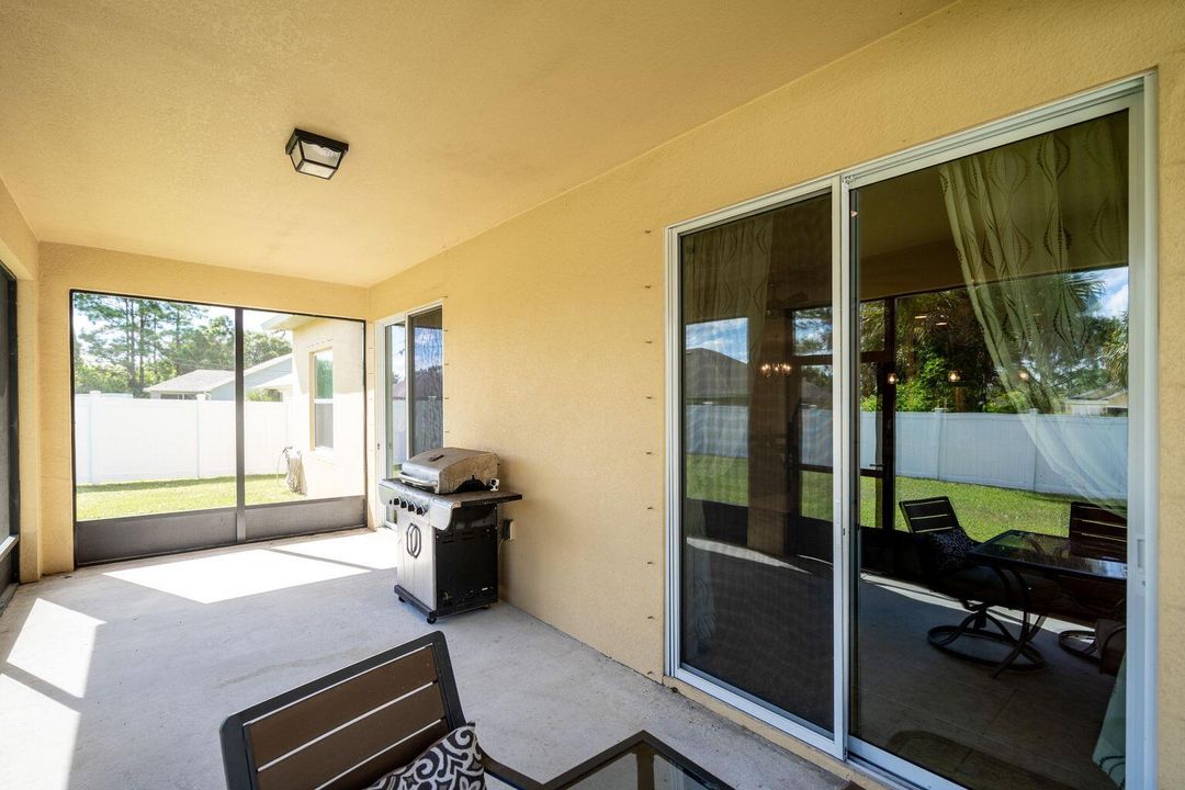 For Rent: $3,275 (3 beds, 2 baths, 2090 Square Feet)