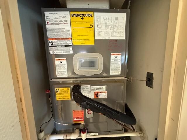 Activo con contrato: $95,000 (2 camas, 2 baños, 1049 Pies cuadrados)