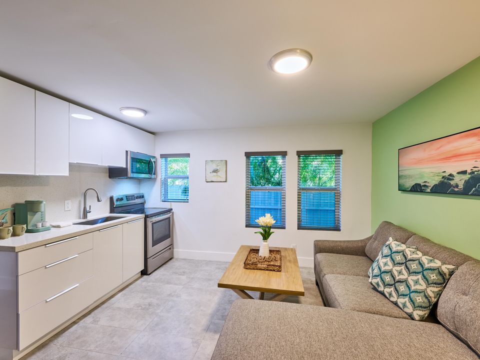 待售: $1,849,000 (0 贝兹, 0 浴室, 4112 平方英尺)