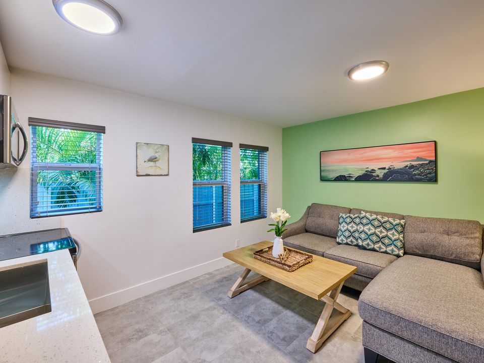 待售: $1,849,000 (0 贝兹, 0 浴室, 4112 平方英尺)