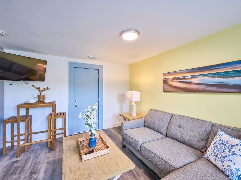 待售: $1,849,000 (0 贝兹, 0 浴室, 4112 平方英尺)