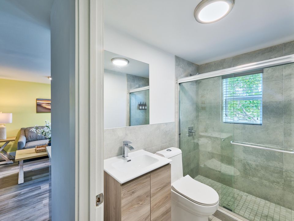 待售: $1,849,000 (0 贝兹, 0 浴室, 4112 平方英尺)