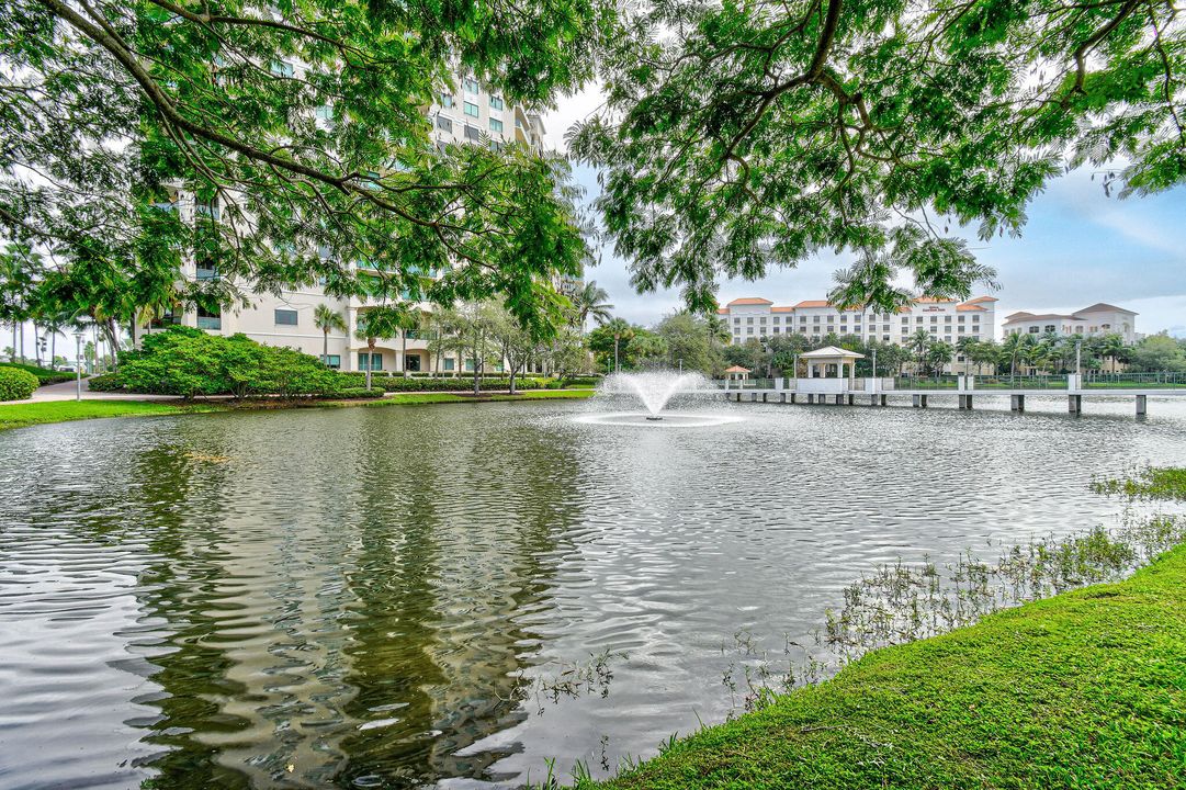 На продажу: $1,195,000 (3 спален, 3 ванн, 2388 Квадратных фут)