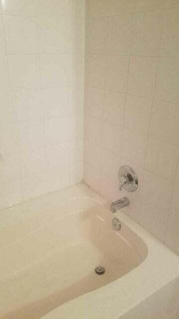 For Sale: $372,500 (2 beds, 2 baths, 1174 Square Feet)