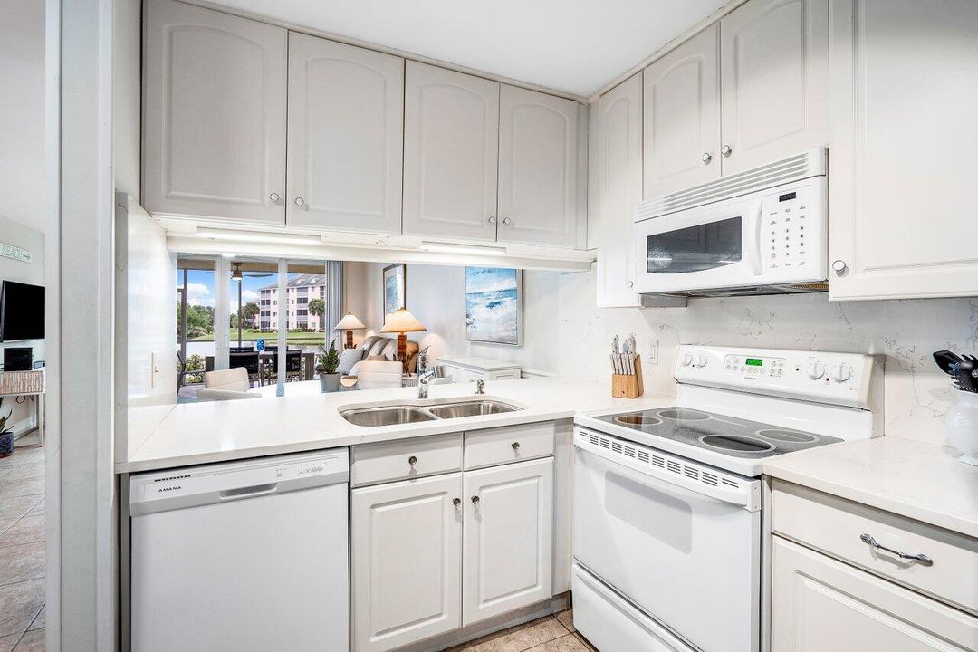 For Rent: $8,500 (2 beds, 2 baths, 1056 Square Feet)