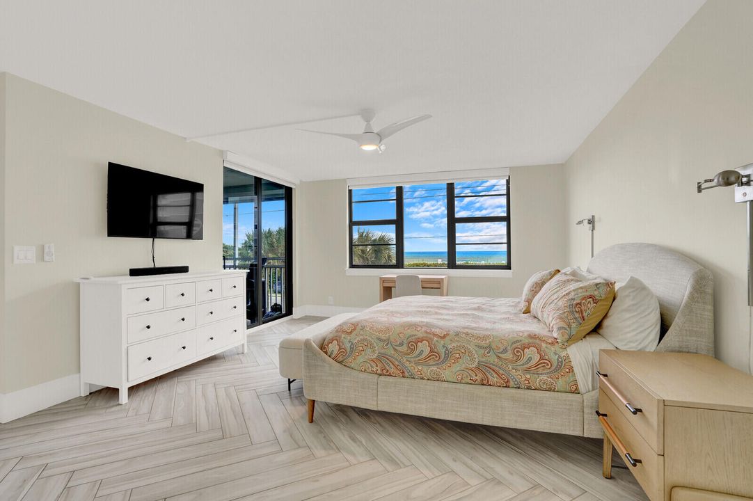 待售: $875,000 (3 贝兹, 2 浴室, 1663 平方英尺)