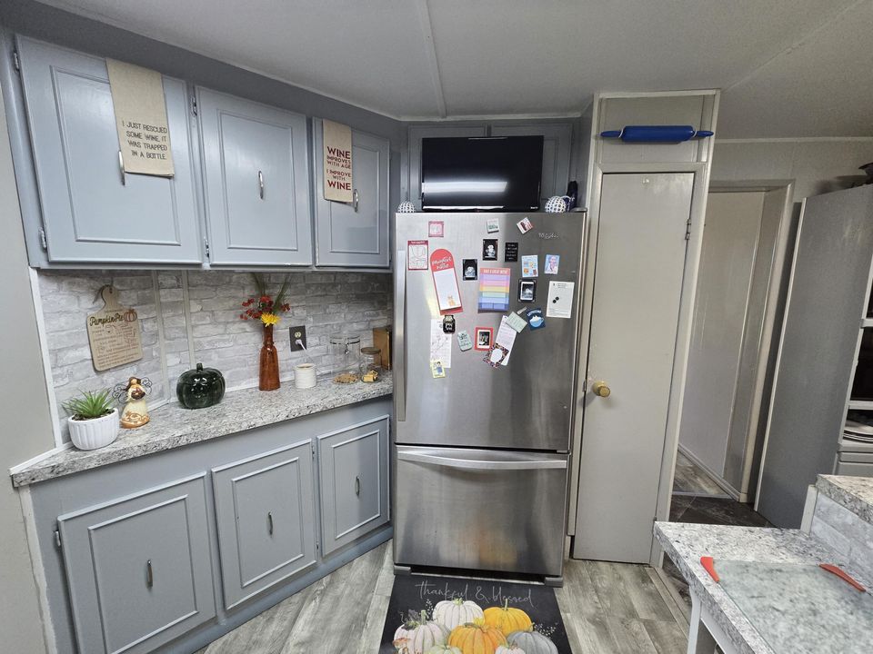 For Sale: $190,000 (2 beds, 2 baths, 1438 Square Feet)