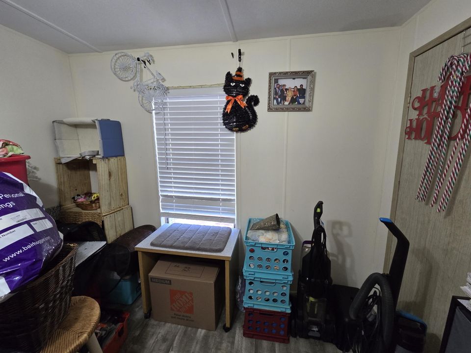 For Sale: $190,000 (2 beds, 2 baths, 1438 Square Feet)