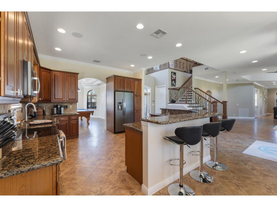 For Sale: $620,000 (3 beds, 2 baths, 3776 Square Feet)