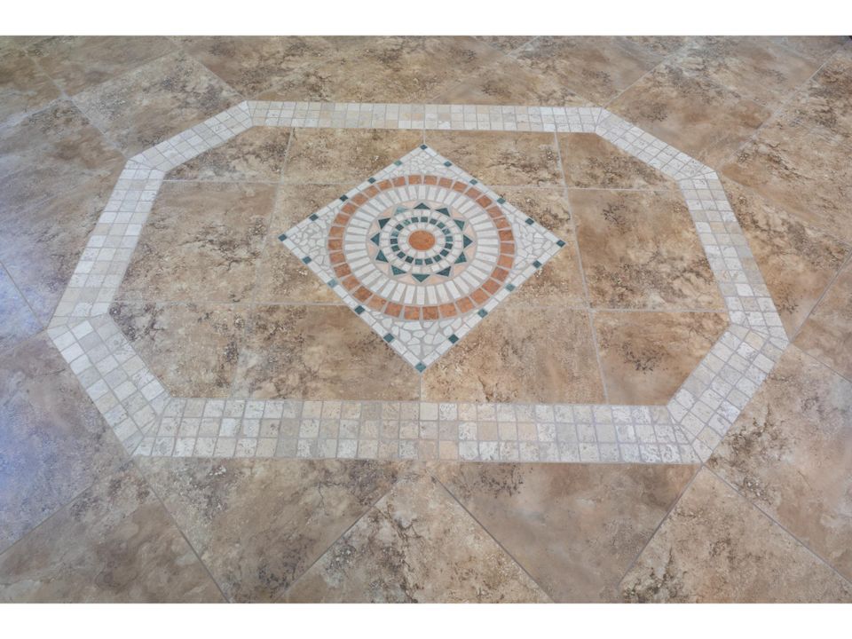 For Sale: $620,000 (3 beds, 2 baths, 3776 Square Feet)