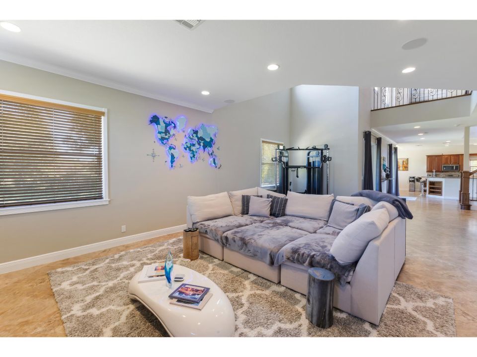 For Sale: $620,000 (3 beds, 2 baths, 3776 Square Feet)