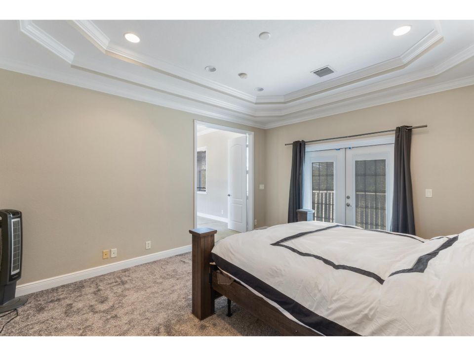 For Sale: $620,000 (3 beds, 2 baths, 3776 Square Feet)