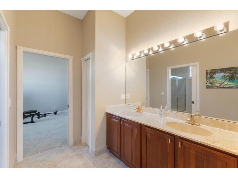 For Sale: $620,000 (3 beds, 2 baths, 3776 Square Feet)