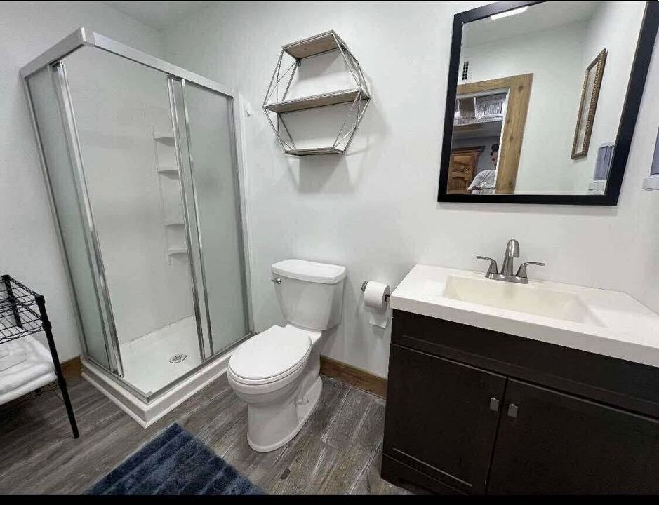 For Rent: $16,850 (2 beds, 2 baths, 3500 Square Feet)