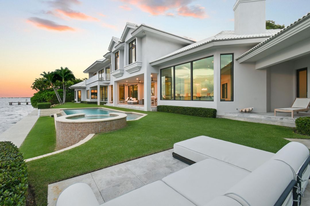 En Venta: $14,995,000 (5 camas, 6 baños, 7366 Pies cuadrados)