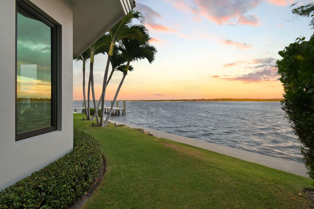 En Venta: $14,995,000 (5 camas, 6 baños, 7366 Pies cuadrados)