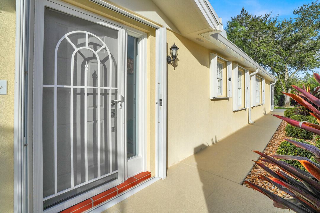 待售: $479,900 (2 贝兹, 2 浴室, 1680 平方英尺)