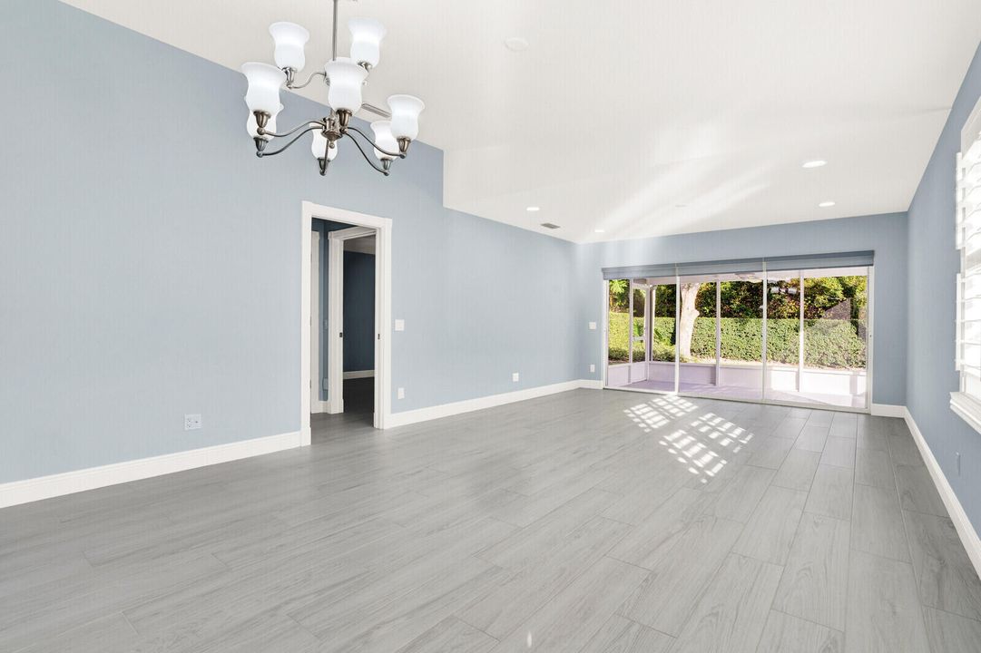 待售: $479,900 (2 贝兹, 2 浴室, 1680 平方英尺)