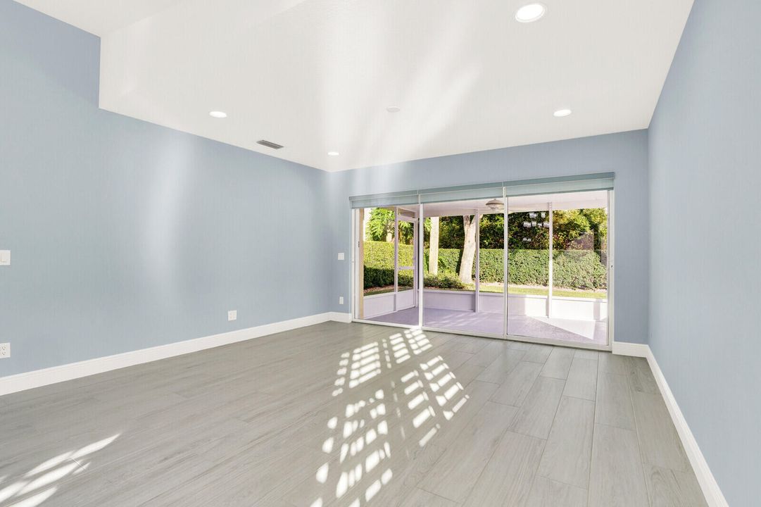 待售: $479,900 (2 贝兹, 2 浴室, 1680 平方英尺)