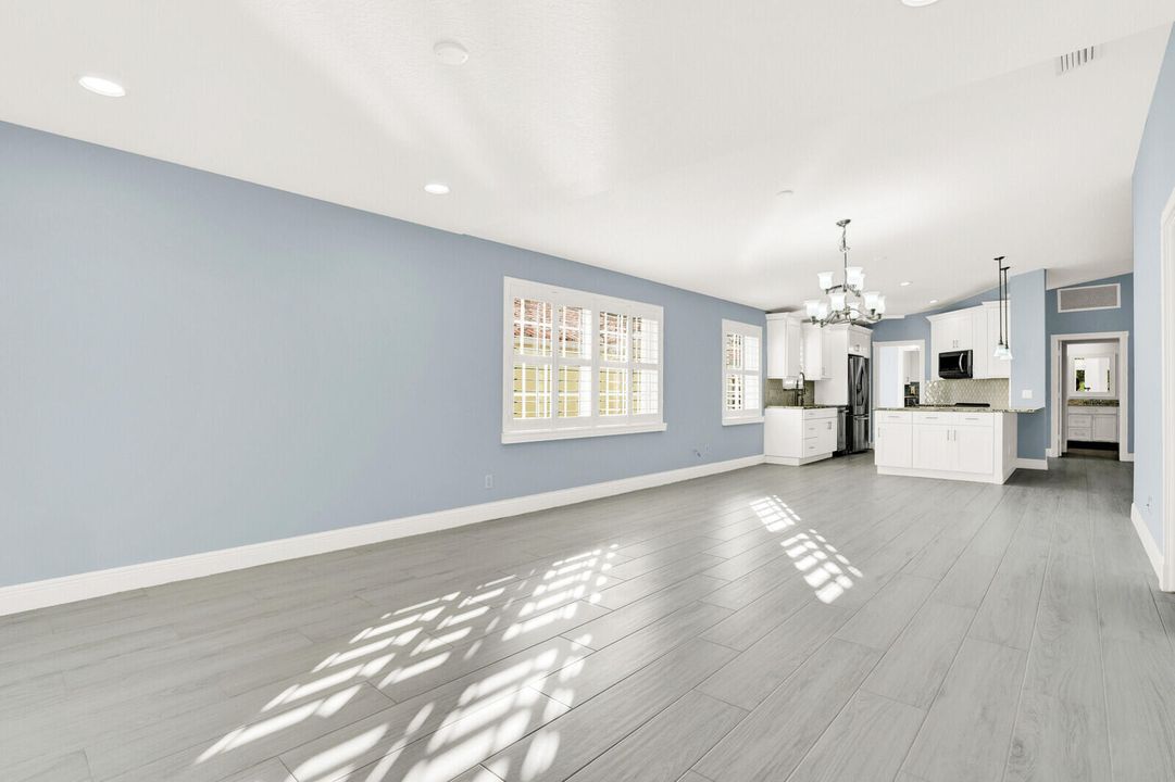 待售: $479,900 (2 贝兹, 2 浴室, 1680 平方英尺)