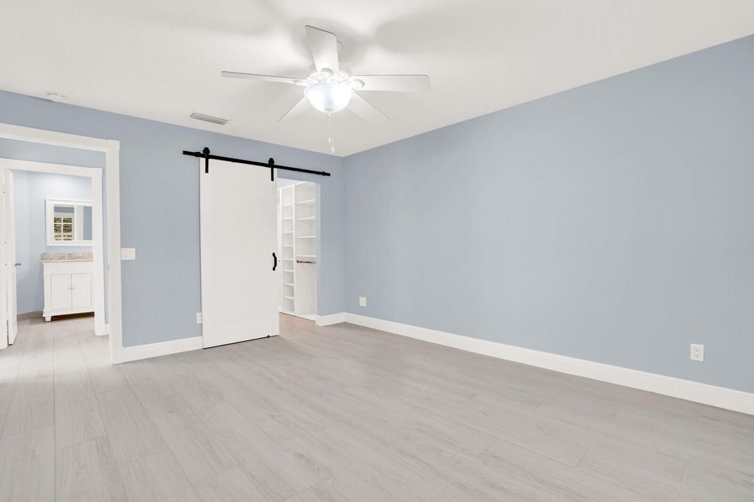 待售: $479,900 (2 贝兹, 2 浴室, 1680 平方英尺)