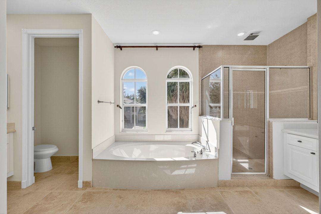 Active With Contract: $1,295,000 (6 beds, 4 baths, 3915 Square Feet)