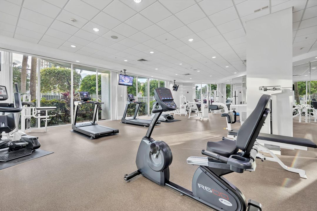 В аренду: $3,300 (2 спален, 2 ванн, 1236 Квадратных фут)