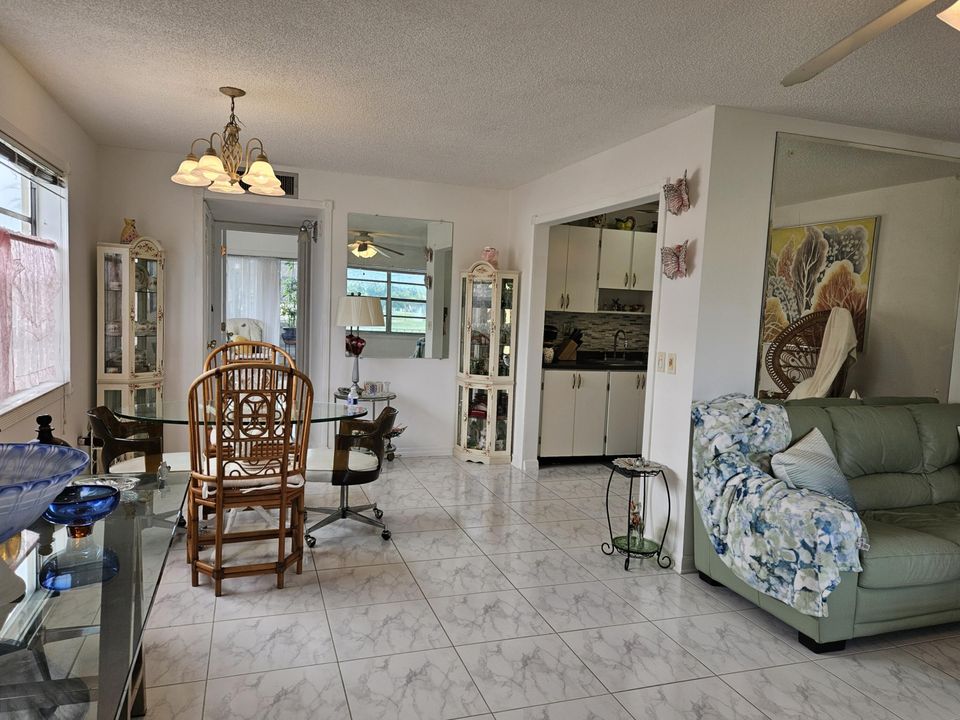 En Renta: $2,150 (1 camas, 1 baños, 760 Pies cuadrados)