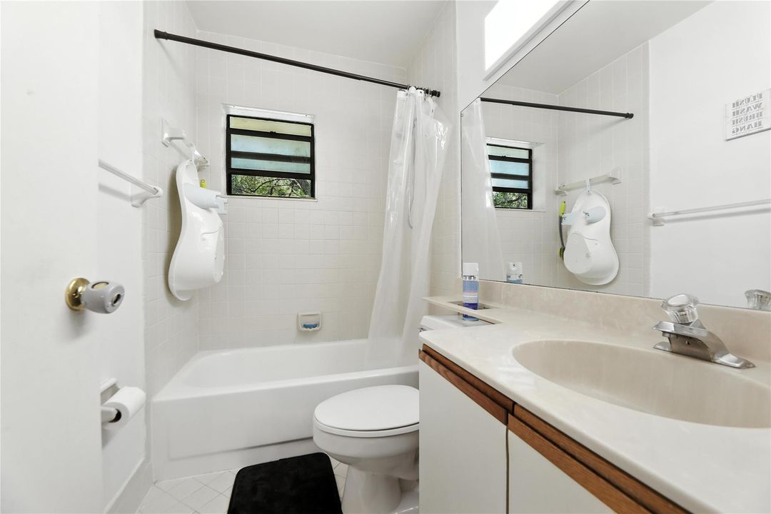 En Venta: $275,000 (3 camas, 2 baños, 1120 Pies cuadrados)