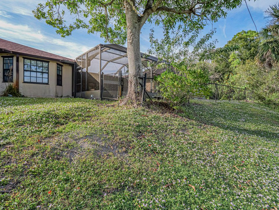 待售: $700,000 (3 贝兹, 3 浴室, 3292 平方英尺)