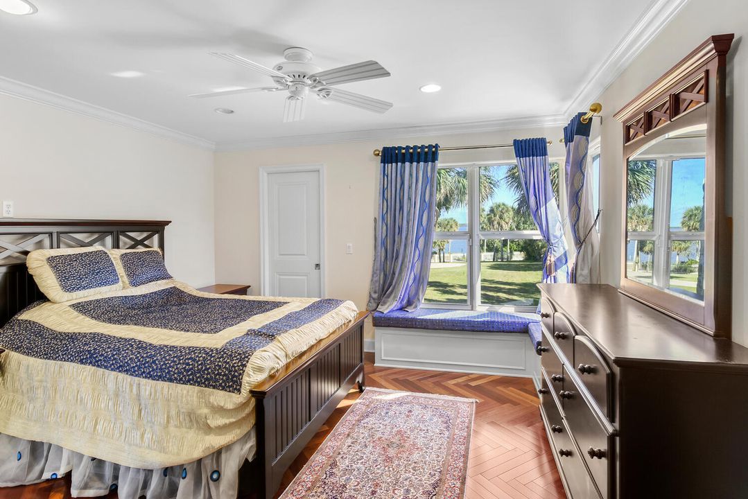 For Sale: $3,750,000 (8 beds, 5 baths, 7389 Square Feet)