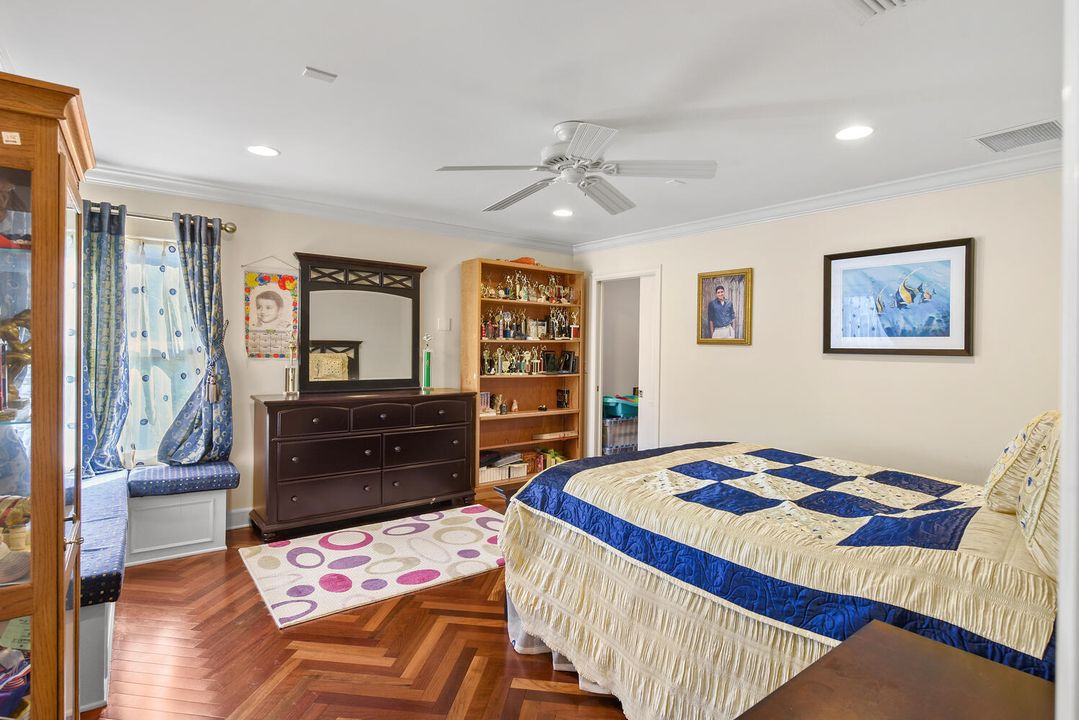 For Sale: $3,750,000 (8 beds, 5 baths, 7389 Square Feet)