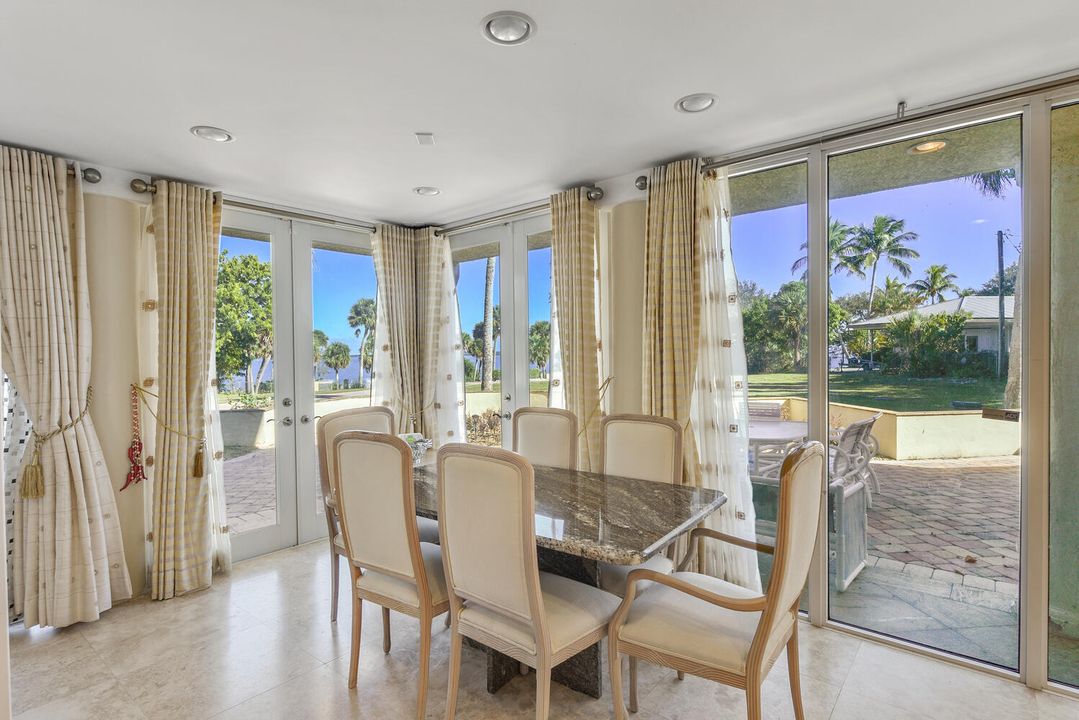 For Sale: $3,750,000 (8 beds, 5 baths, 7389 Square Feet)