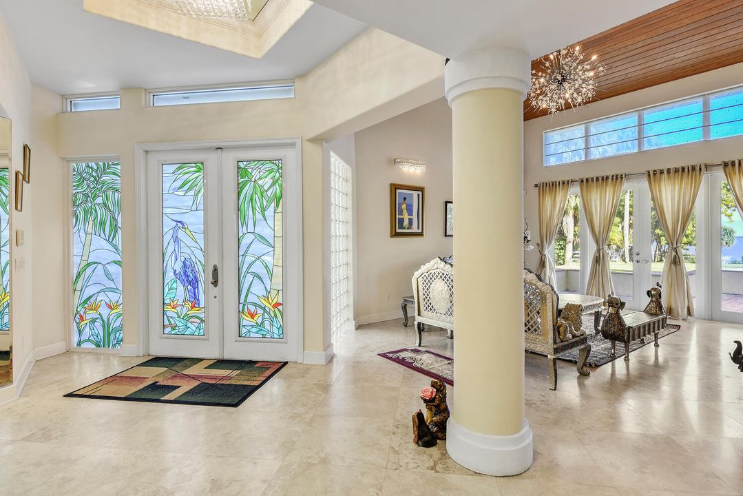 For Sale: $3,750,000 (8 beds, 5 baths, 7389 Square Feet)