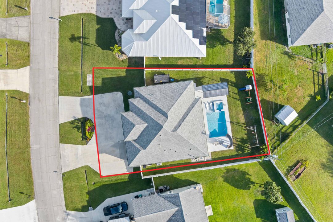 На продажу: $649,900 (5 спален, 3 ванн, 2265 Квадратных фут)