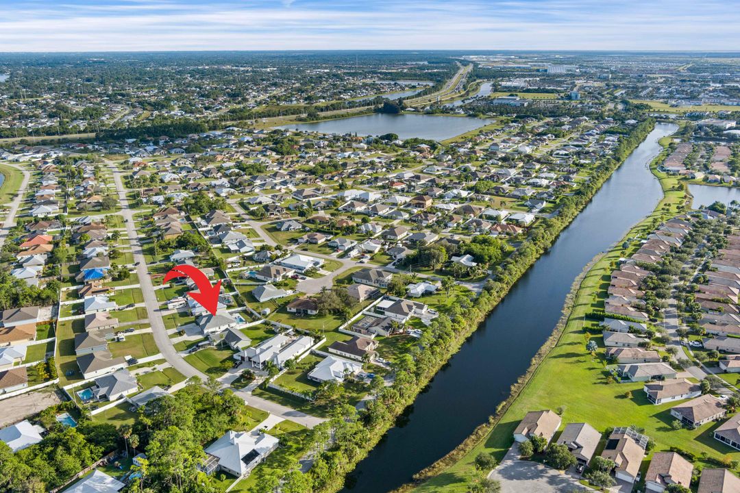 На продажу: $649,900 (5 спален, 3 ванн, 2265 Квадратных фут)