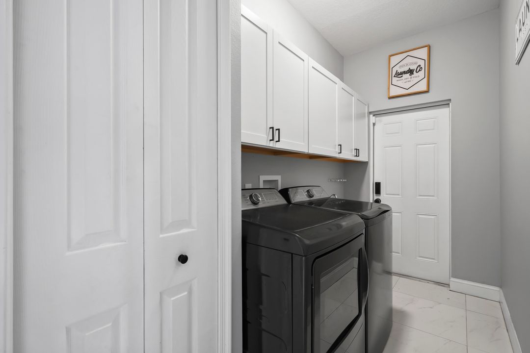 На продажу: $649,900 (5 спален, 3 ванн, 2265 Квадратных фут)