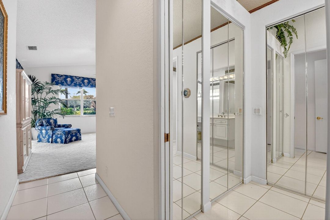 For Sale: $320,000 (3 beds, 2 baths, 2212 Square Feet)