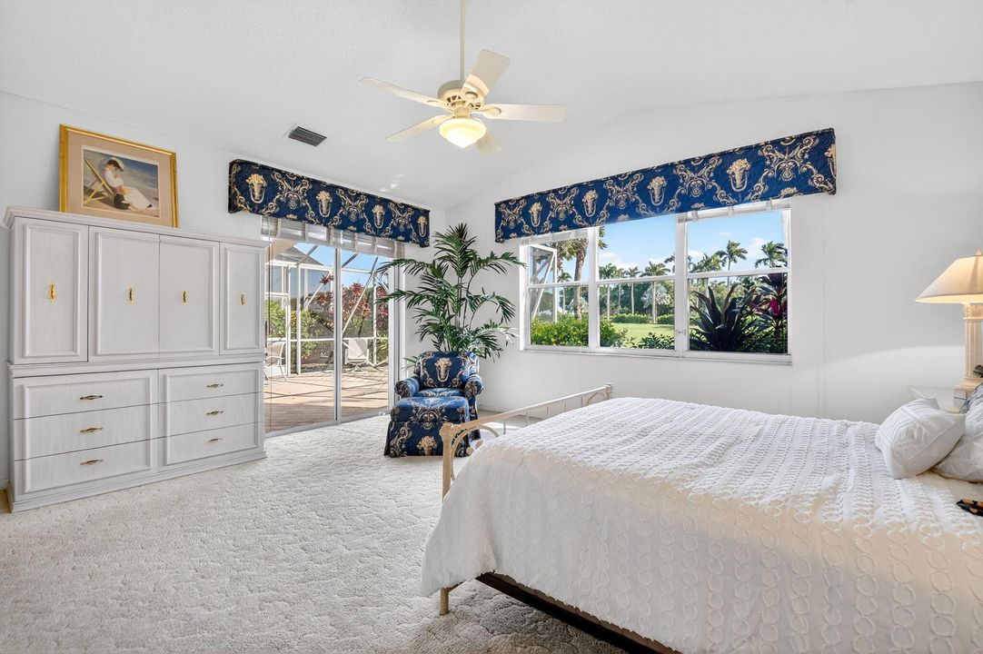 For Sale: $320,000 (3 beds, 2 baths, 2212 Square Feet)