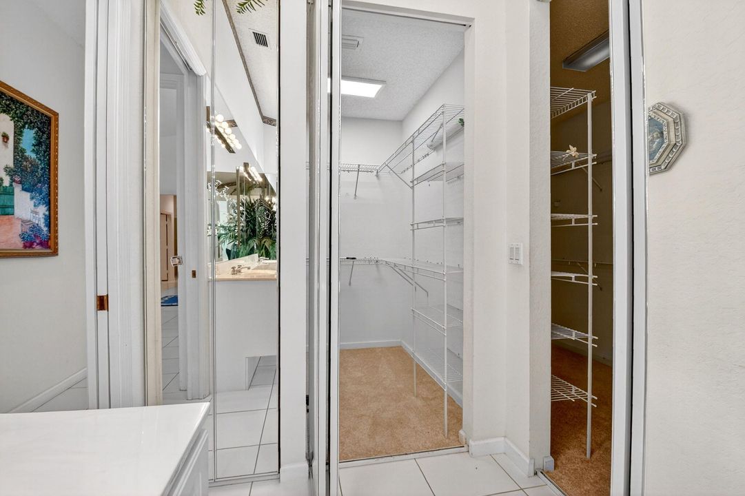 For Sale: $320,000 (3 beds, 2 baths, 2212 Square Feet)